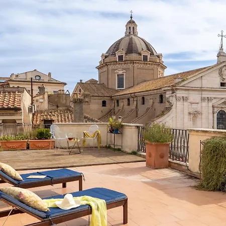 Penthouse Capitol * Roma