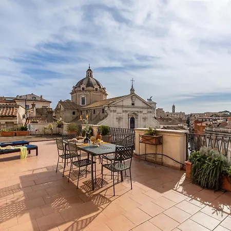 Penthouse Capitol