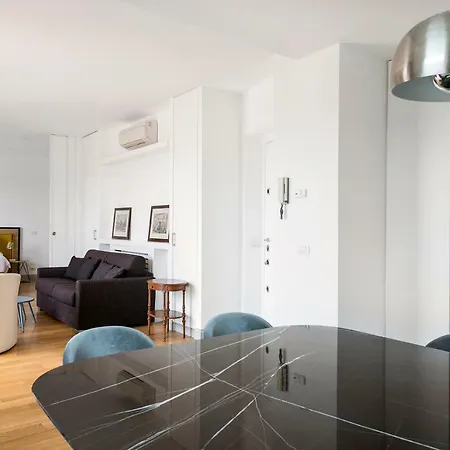 Апартаменты Penthouse Capitol