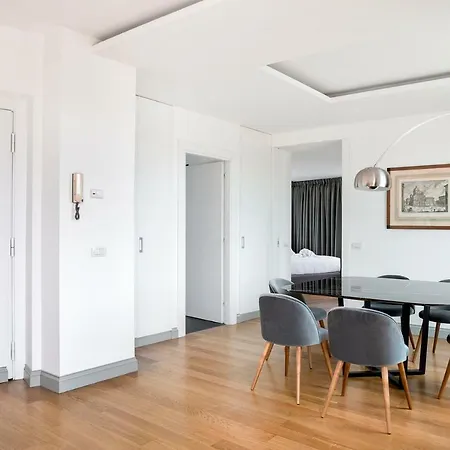 Апартаменты Penthouse Capitol